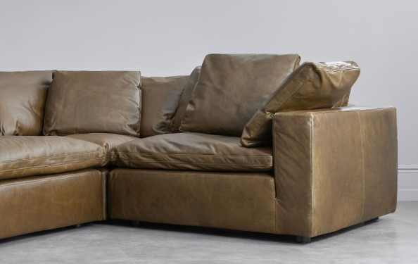 Новый хит Dantone Home: модульный диван «Нейт» в натуральной коже