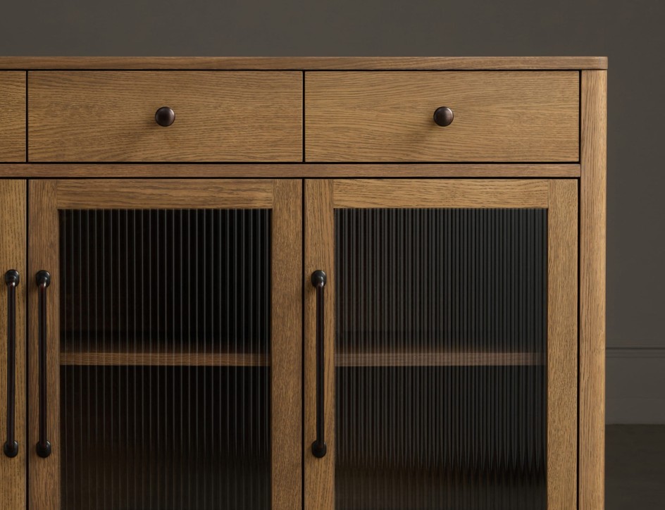 Ecru: новая коллекция корпусной мебели