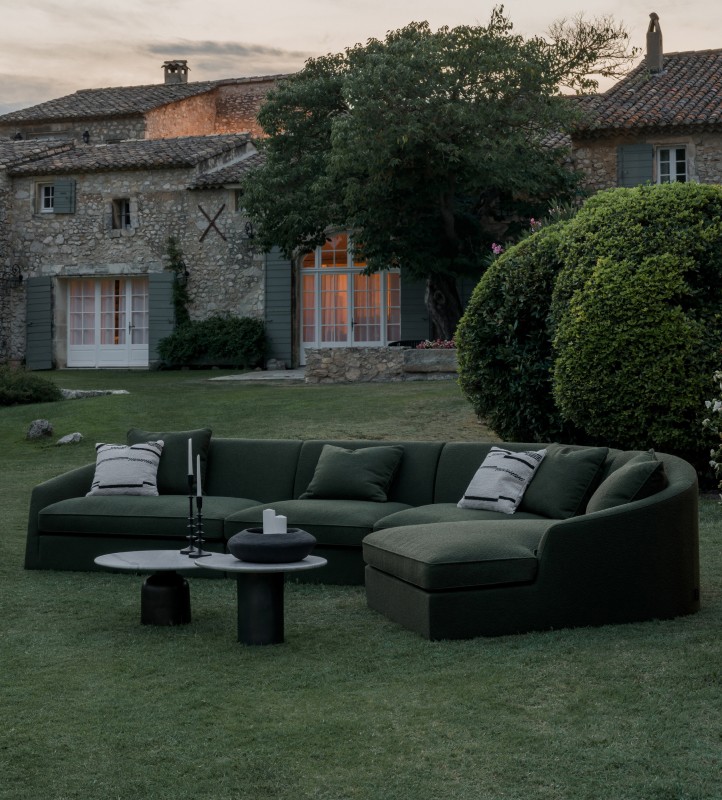 Диваны как объятия