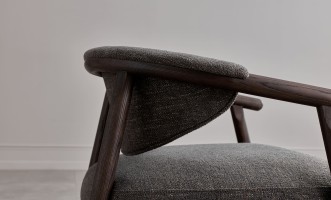 Кресло Nur (ткань Lola 455)