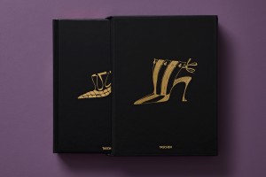 Книга «Обувь. Коллекция Музея при FIT»/ Shoes A-Z. The Collection of The Museum at FIT. Manolo Blahnik Edition