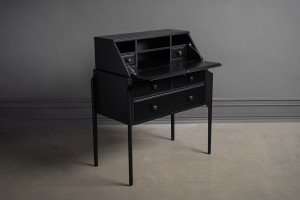 Секретер Ле Визаж