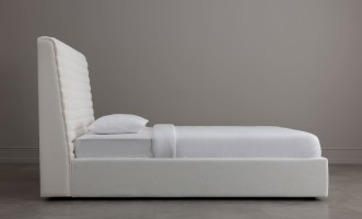 Кровать Трамонте с узким изголовьем