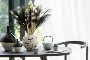 Ваза Iva Black White S