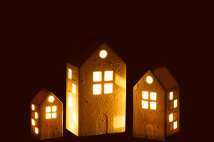 Декор настольный Houses white набор 3 шт