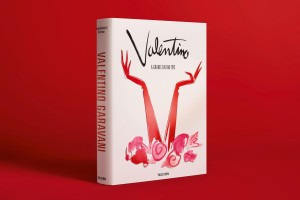 Книга «Валентино. Великая итальянская эпопея»/Valentino