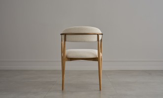 Стул Bradley светлый с подлокотниками cushing snow