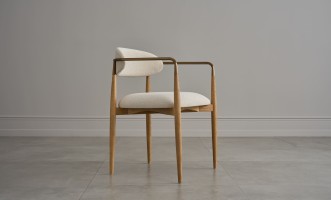 Стул Bradley светлый с подлокотниками cushing snow