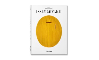 Книга «Иссей Мияке»/Miyake