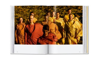 Книга «Иссей Мияке»/Miyake