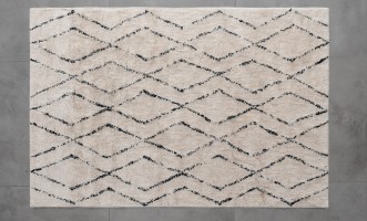 Ковёр Vasu с чёрным орнаментом