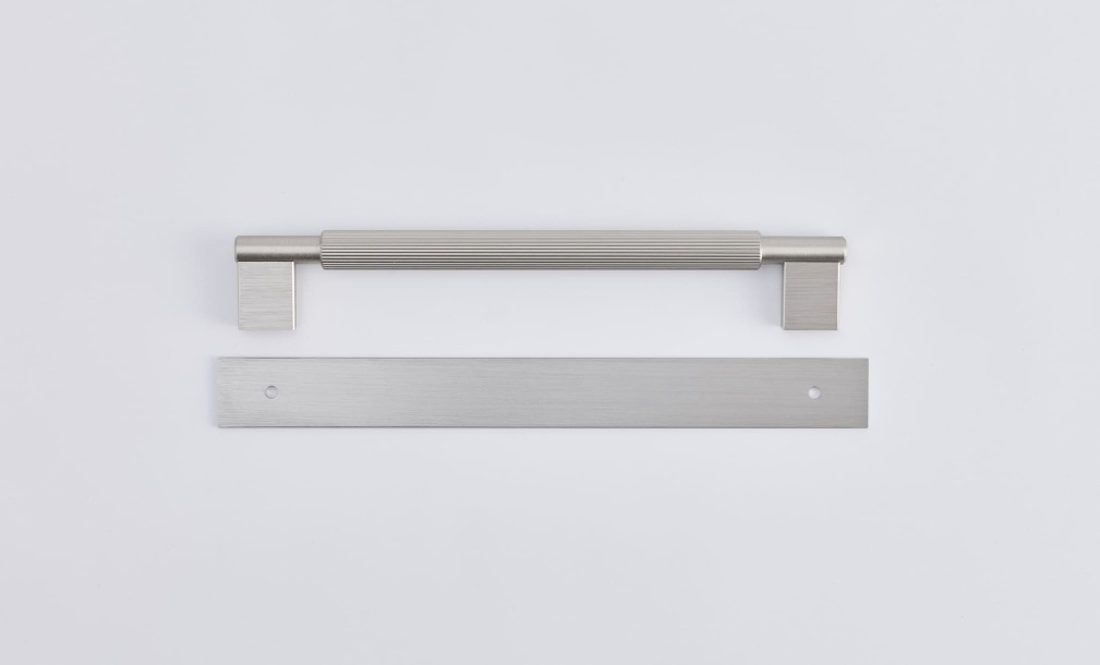 Ручка Arpa на платформе 23 см steel