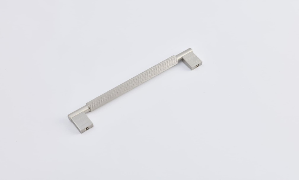 Ручка Arpa на платформе 23 см steel