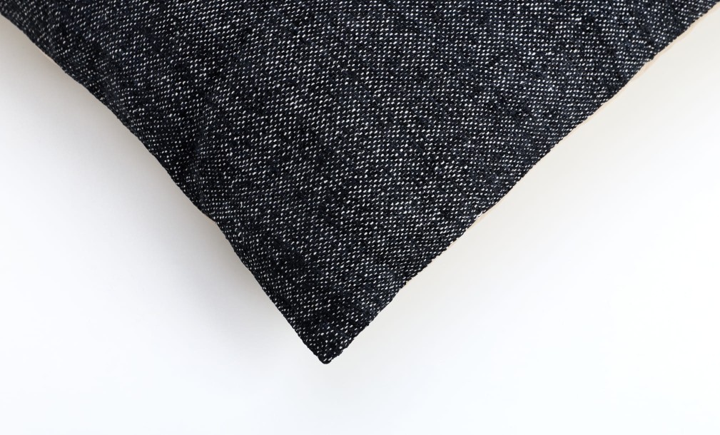 Подушка Estre