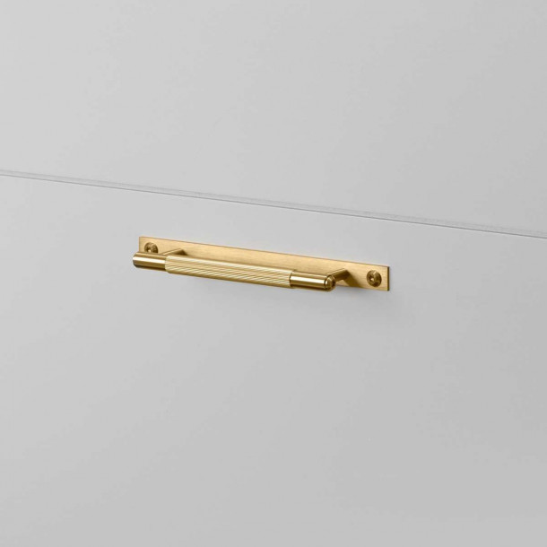Ручка Linear Plate Brass Small 1