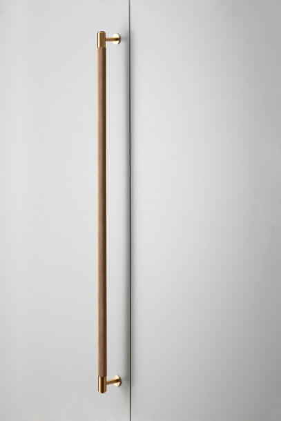 Ручка Closet Bar Brass