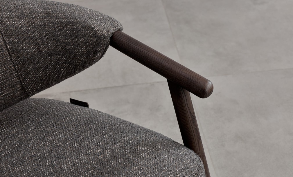 Кресло Nur (ткань Lola 455)