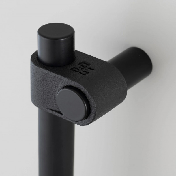 Дверная ручка Cast Closet Bar Welders Black