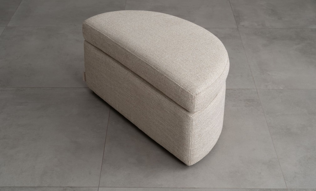 Кресло Мэлвин с пуфом