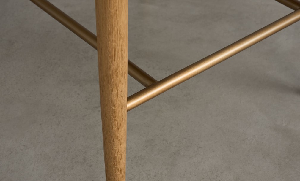 Стул полубарный Bradley светлый cushing snow