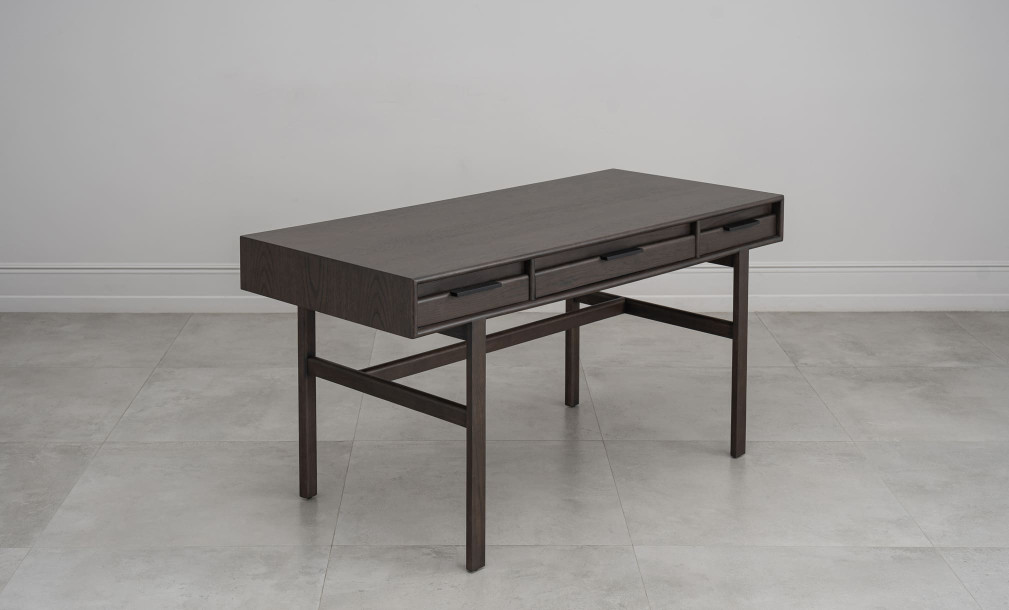 Письменный стол JP Line 6.0 тёмный дуб