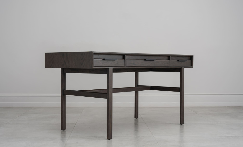 Письменный стол JP Line 6.0 тёмный дуб