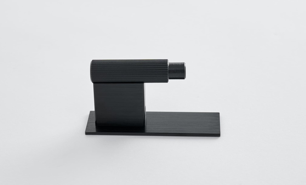 Крючок Arpa Plate чёрный 2,5×8 см