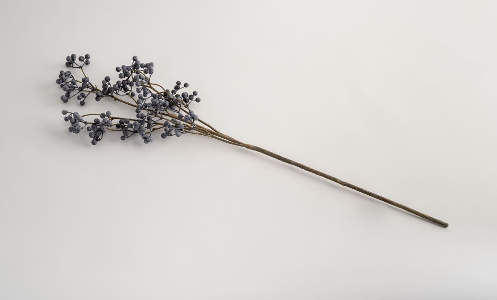 Декоративная искусственная ветвь Smilax Blue Branch, 88 см