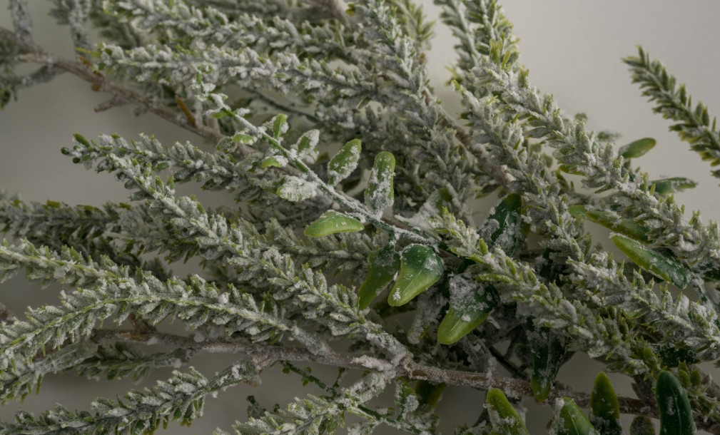 Декоративная искусственная ветвь Alpine pine Branch, 97 см