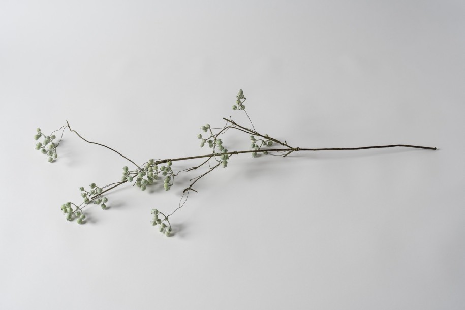 Декоративная искусственная ветвь Fruit Tree Branch, 107 см