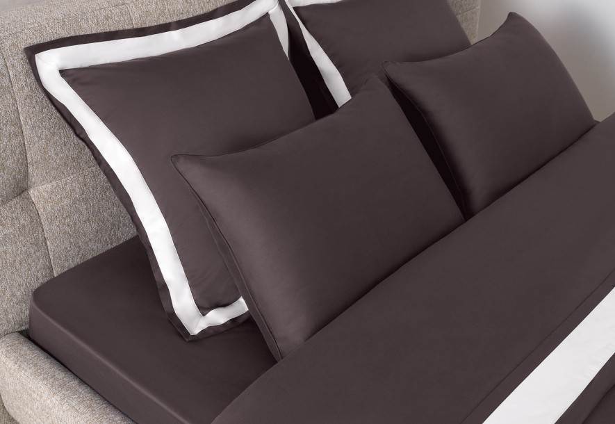 Наволочки Reverie, цвет Plum Kitten