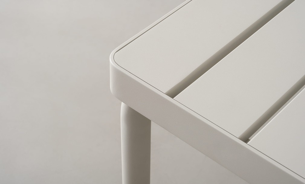 Обеденный стол Таормина уличный, светлый