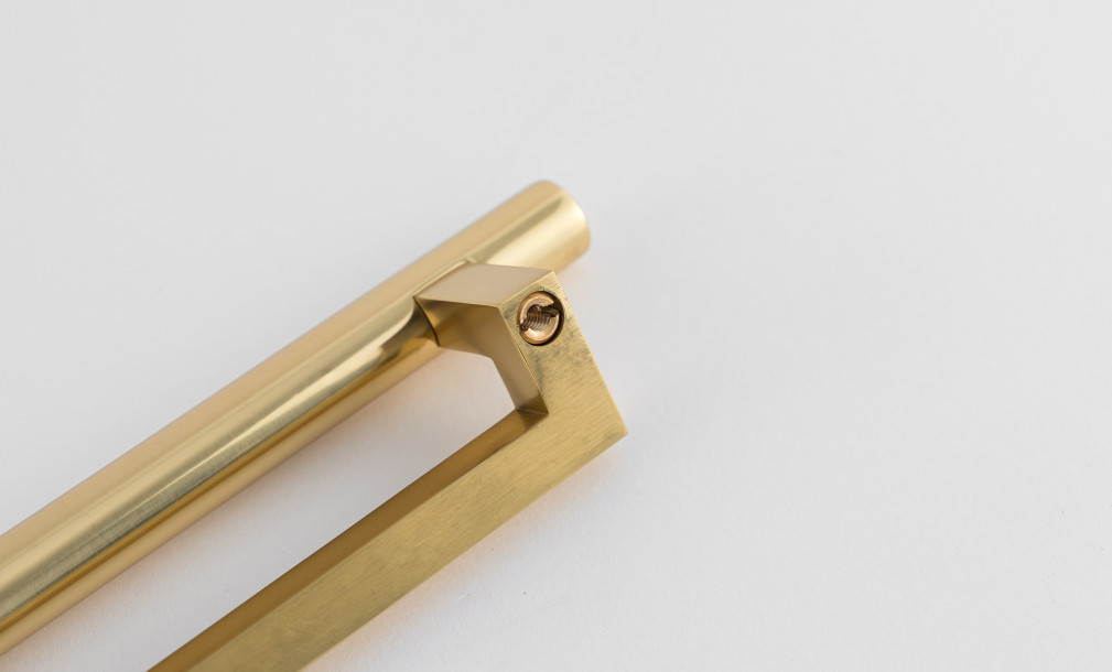 Ручка Uptown Drawer Pull 8 inch Aged brass