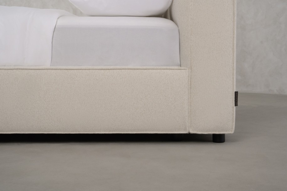 Кровать Navarra (ткань EGG3A)