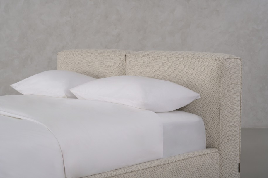 Кровать Navarra (ткань FH7A)