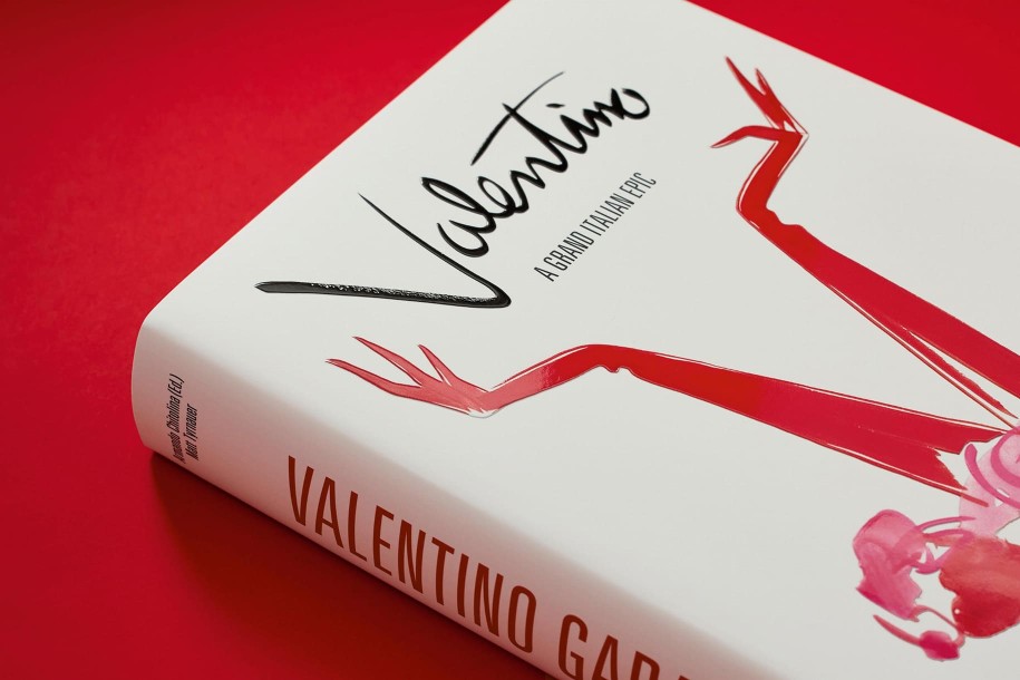 Книга «Валентино. Великая итальянская эпопея»/Valentino