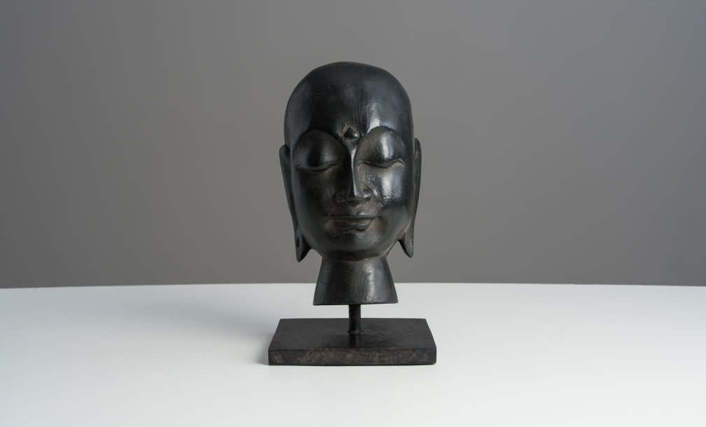 Фигурка Indah