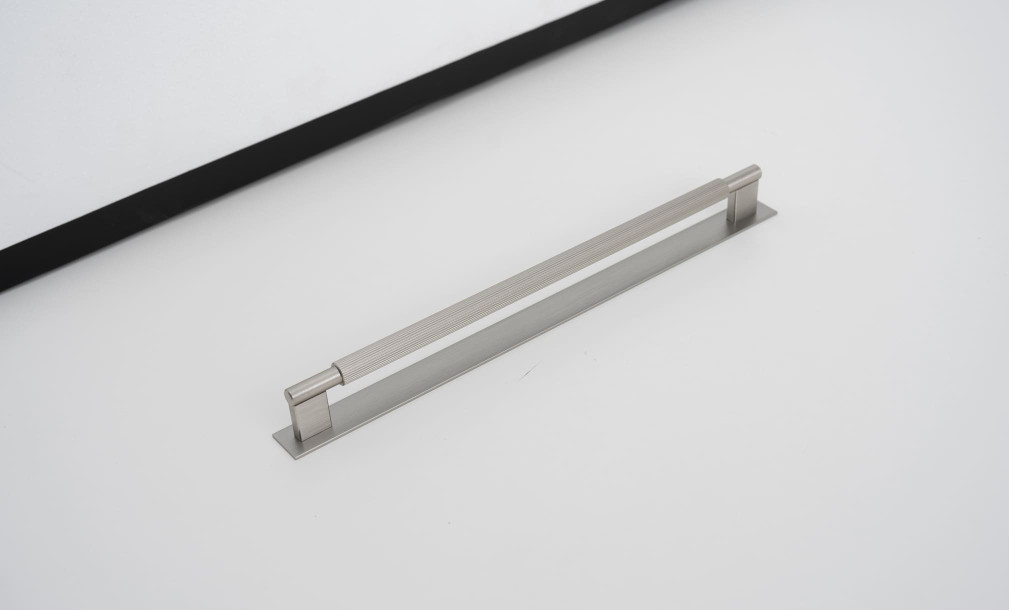 Ручка Arpa на платформе 35 см steel