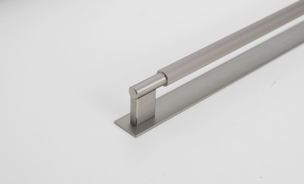 Ручка Arpa на платформе 35 см steel