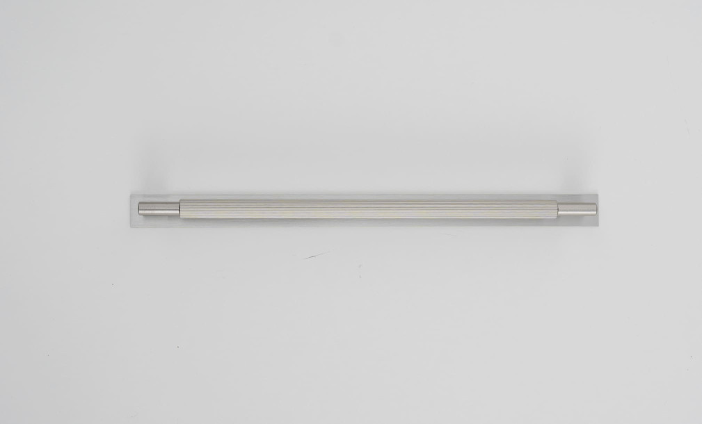 Ручка Arpa на платформе 35 см steel