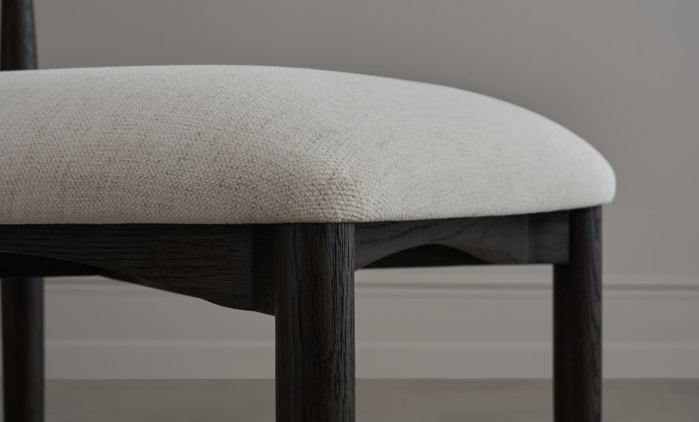 Стул Bradley тёмный nomad snow