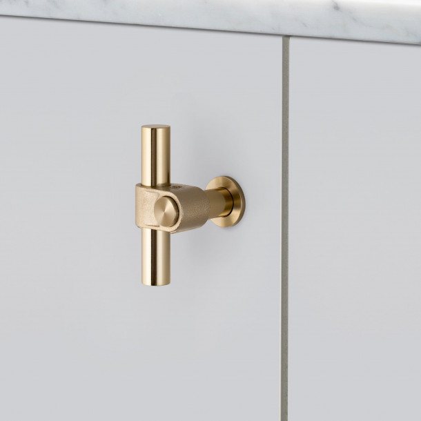 Дверная ручка Cast T-Bar Brass