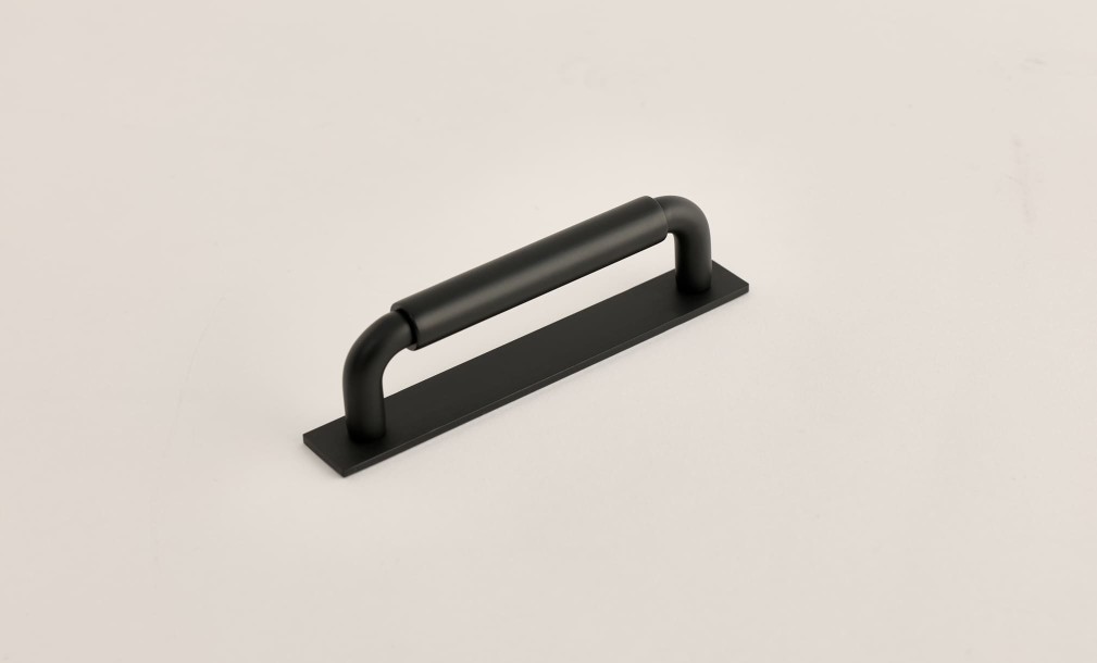 Ручка-скоба Button 4in oil rubbed bronze