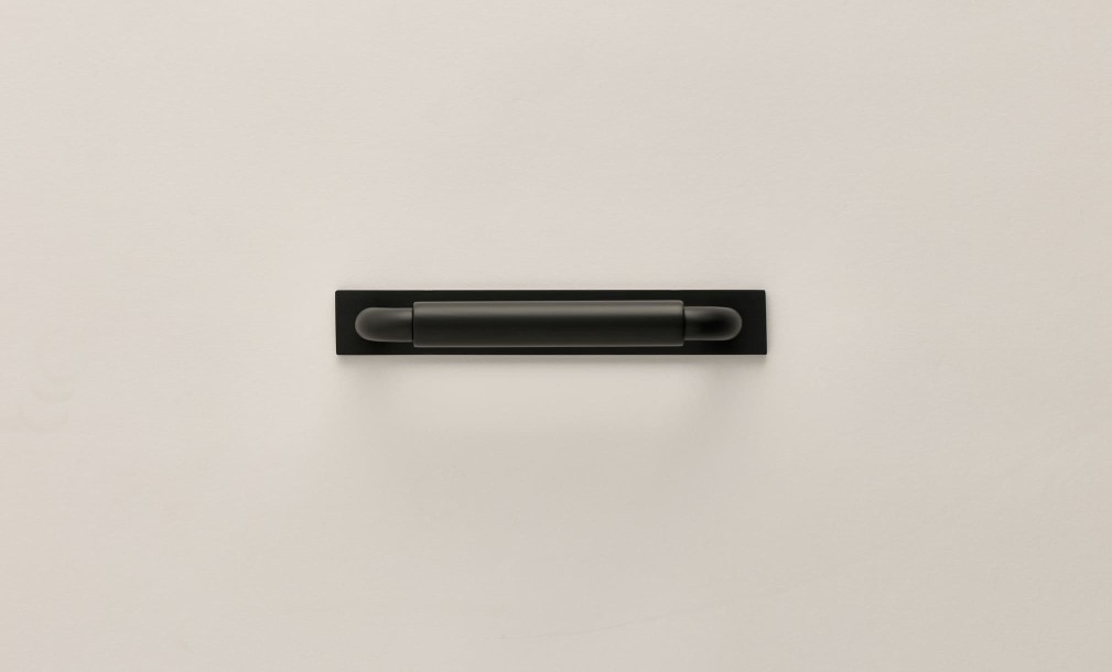 Ручка-скоба Button 4in oil rubbed bronze