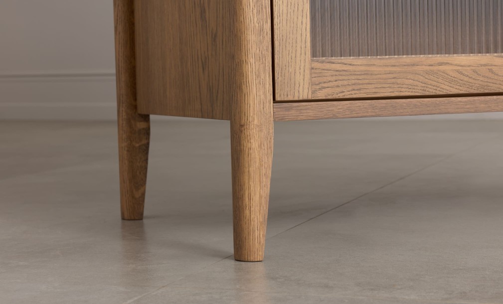 Витрина низкая двухстворчатая Ecru