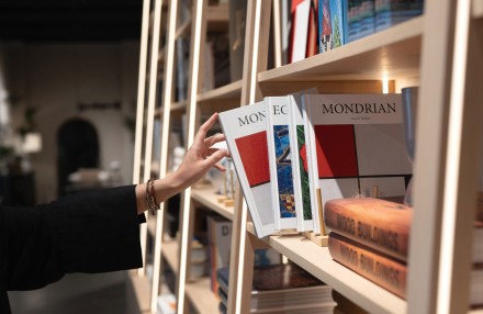 Культовые издания Taschen — в Dantone Home