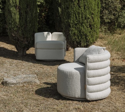 Скидки до 40% на мебель, декор и новогодние украшения