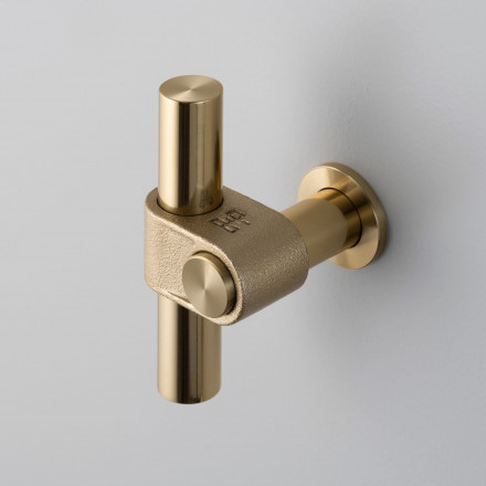 Дверная ручка Cast T-Bar Brass