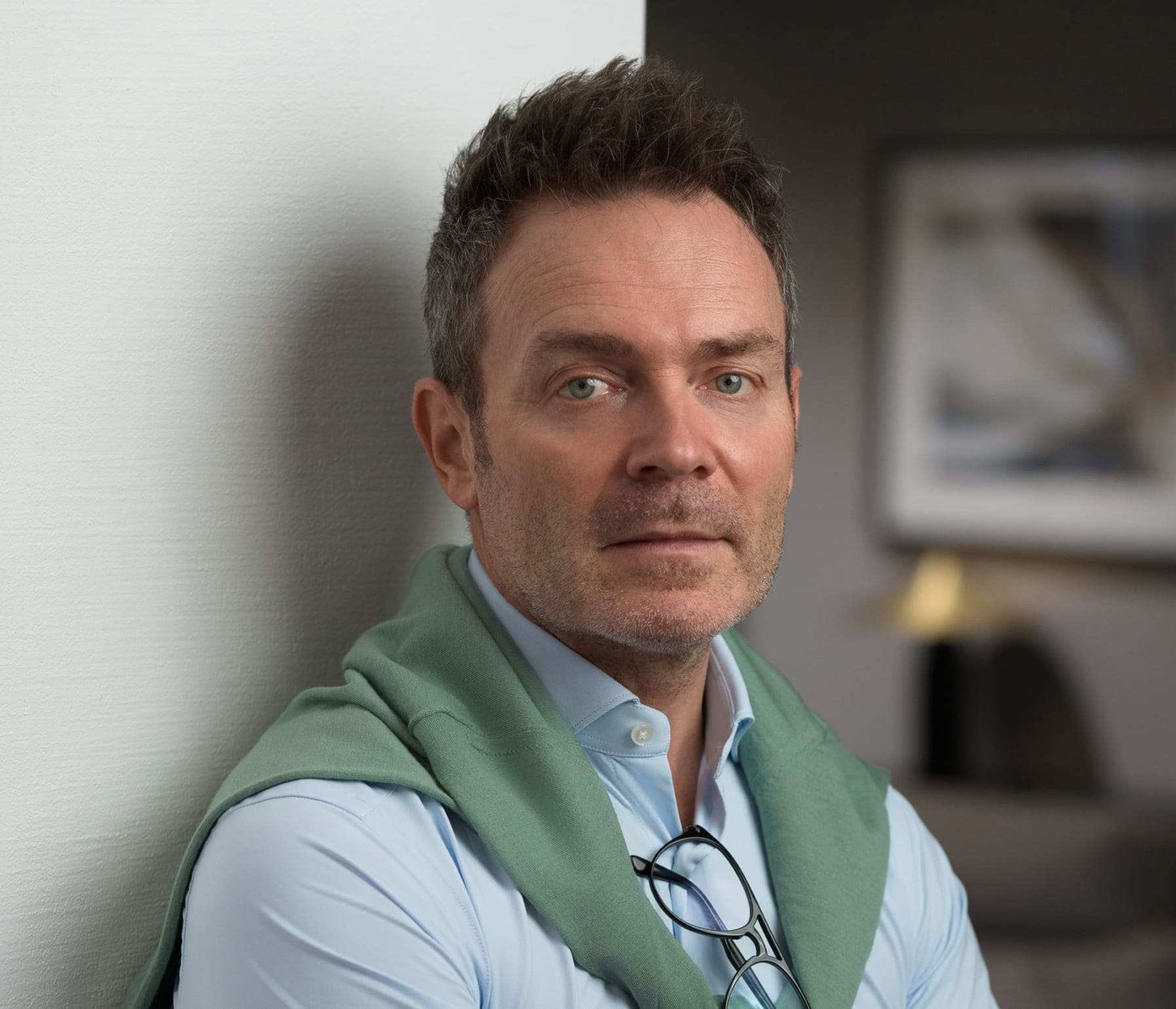 Антон Долотин