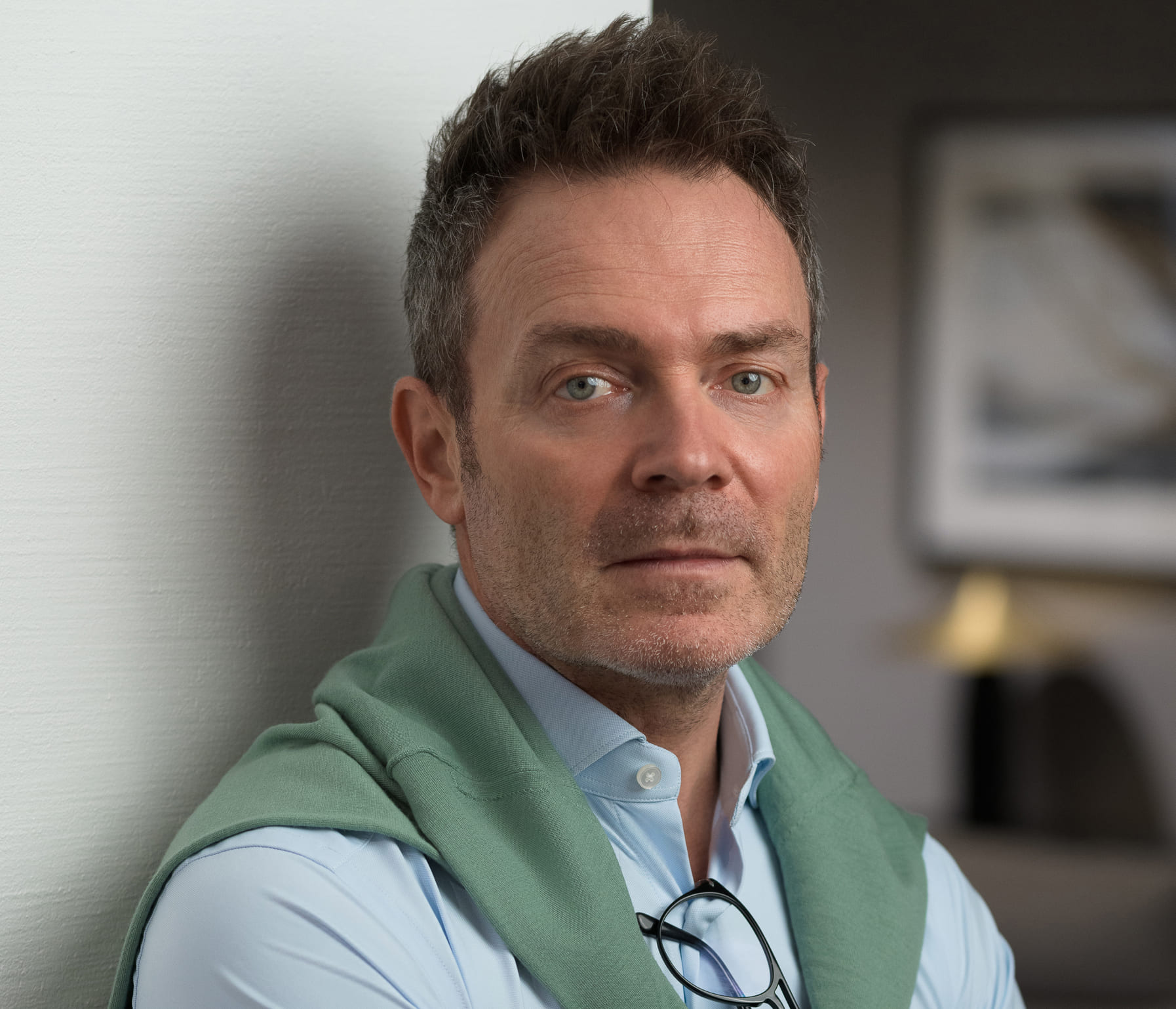 Антон Долотин